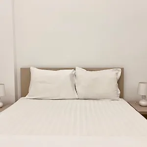 Old Town - Ultra Apartament Bucureşti