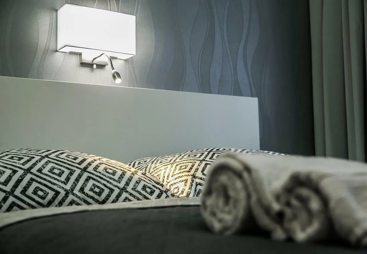 Apartament Downtown Dream Apartmans Seghedin